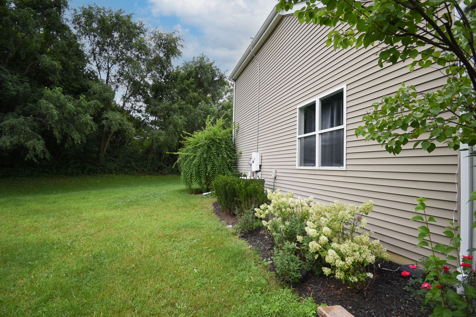 4111 Phillip Drive, Zion, IL 60099