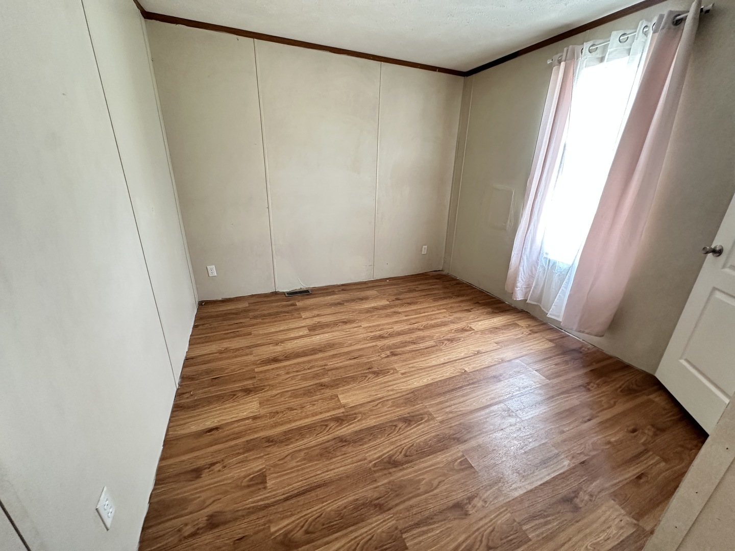 319 Avenue F, Bloomington, IL 61704