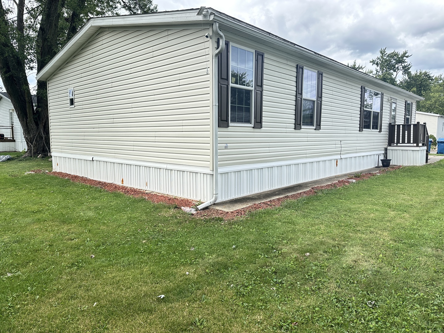 319 Avenue F, Bloomington, IL 61704