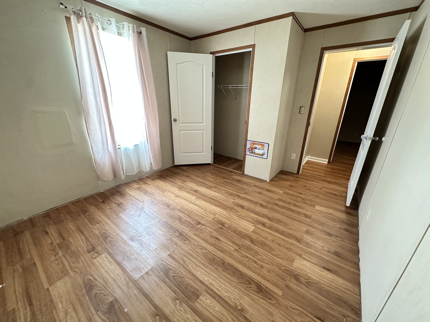 319 Avenue F, Bloomington, IL 61704