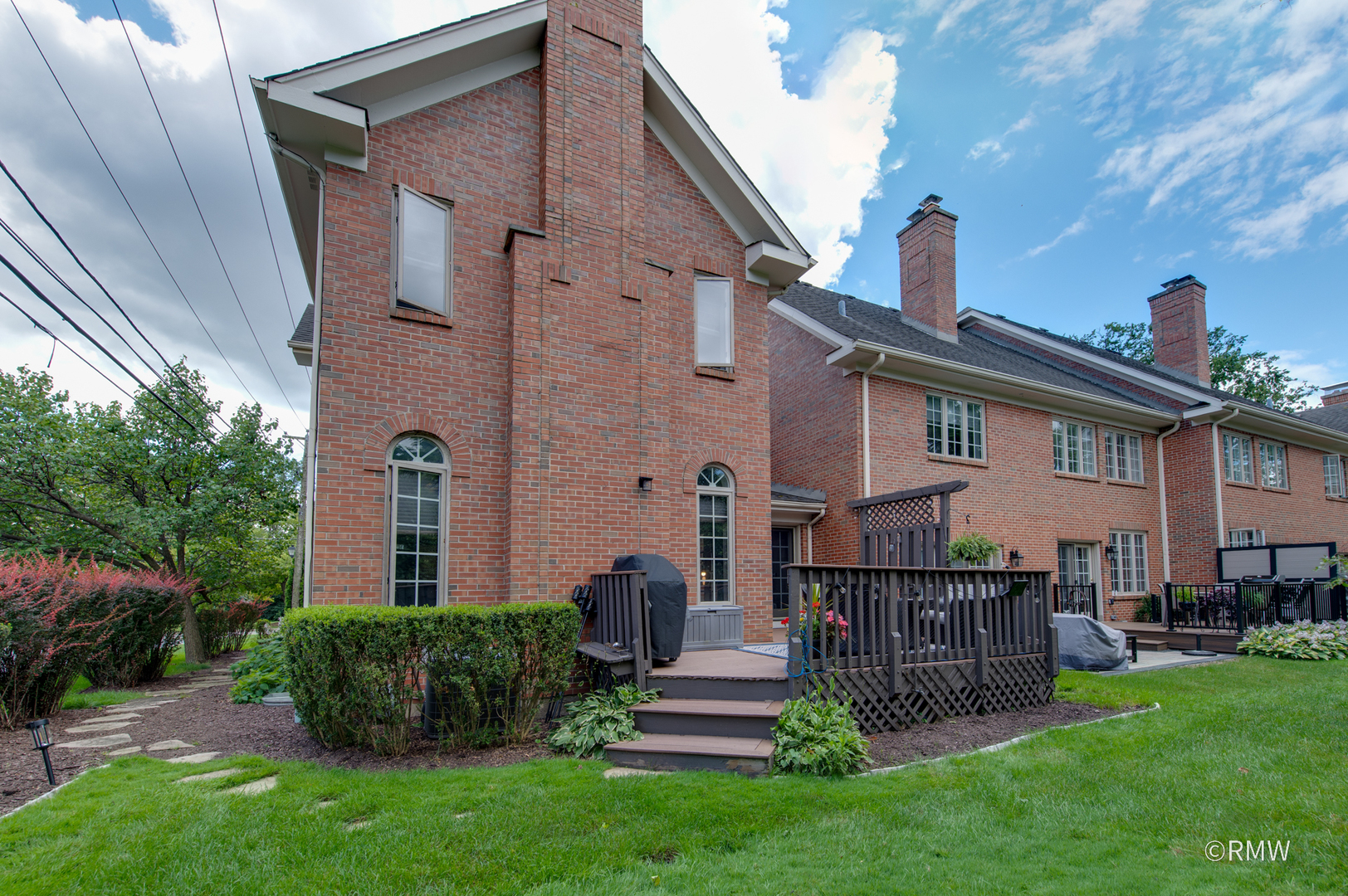 115 W SEMINOLE Avenue, Elmhurst, IL 60126