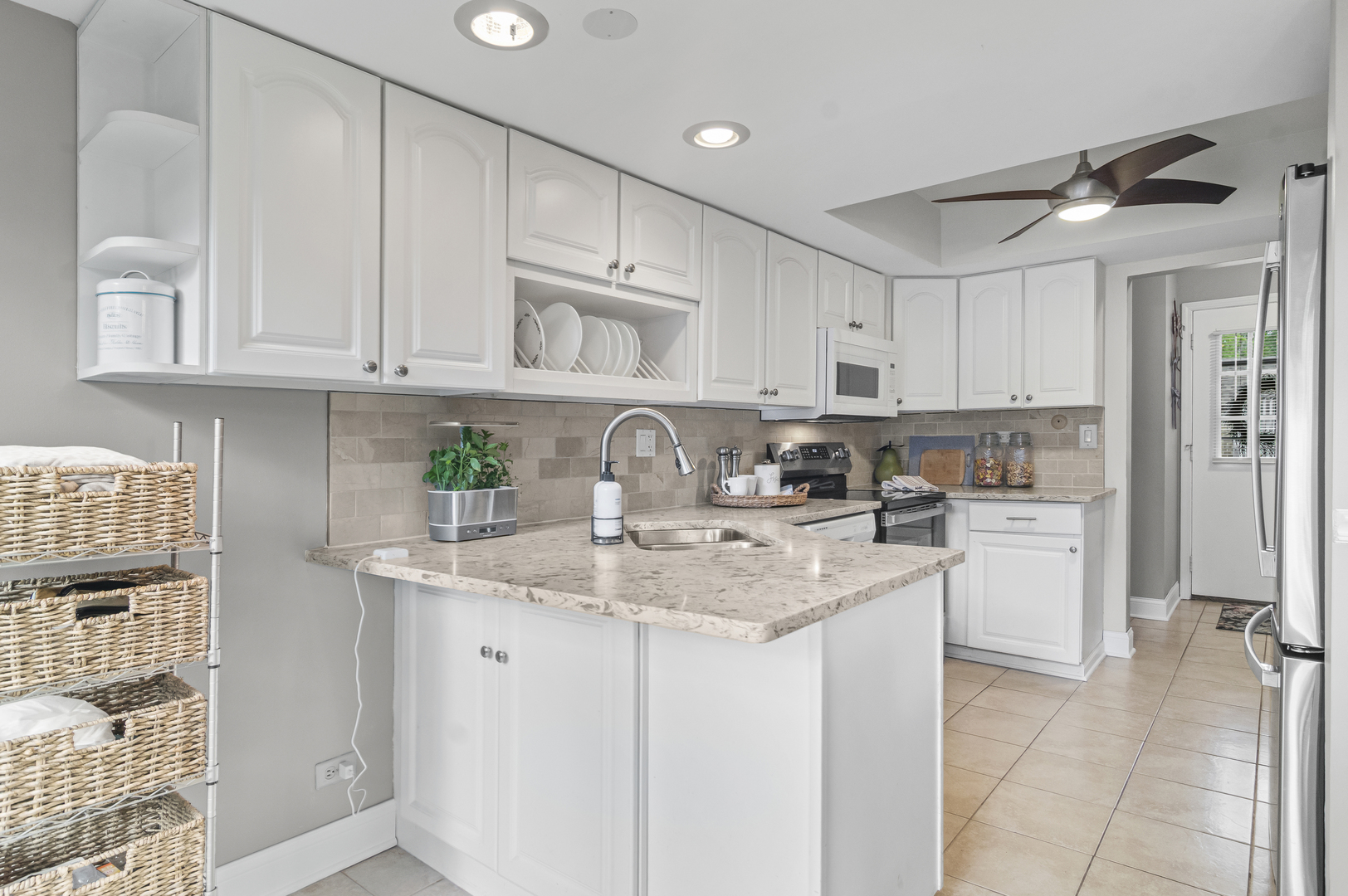 3 Brookton On Auburn Lane, Rolling Meadows, IL 60008