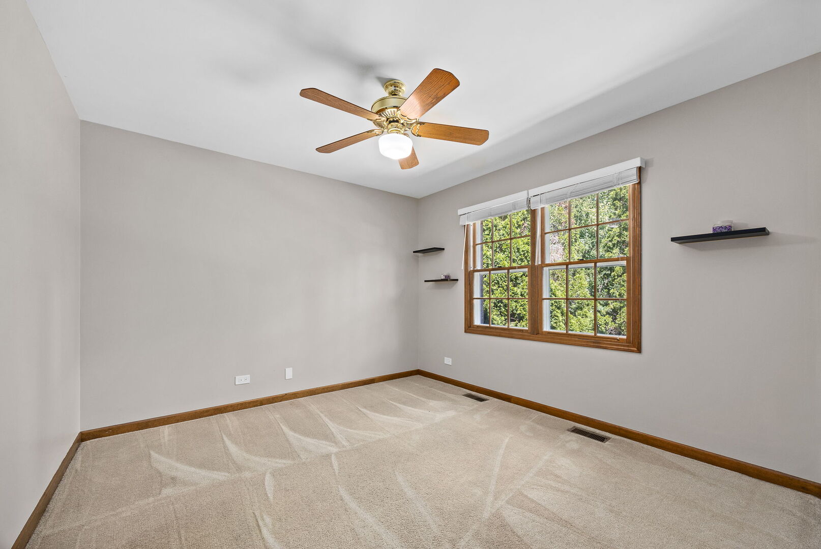 943 W Bailey Road, Naperville, IL 60565