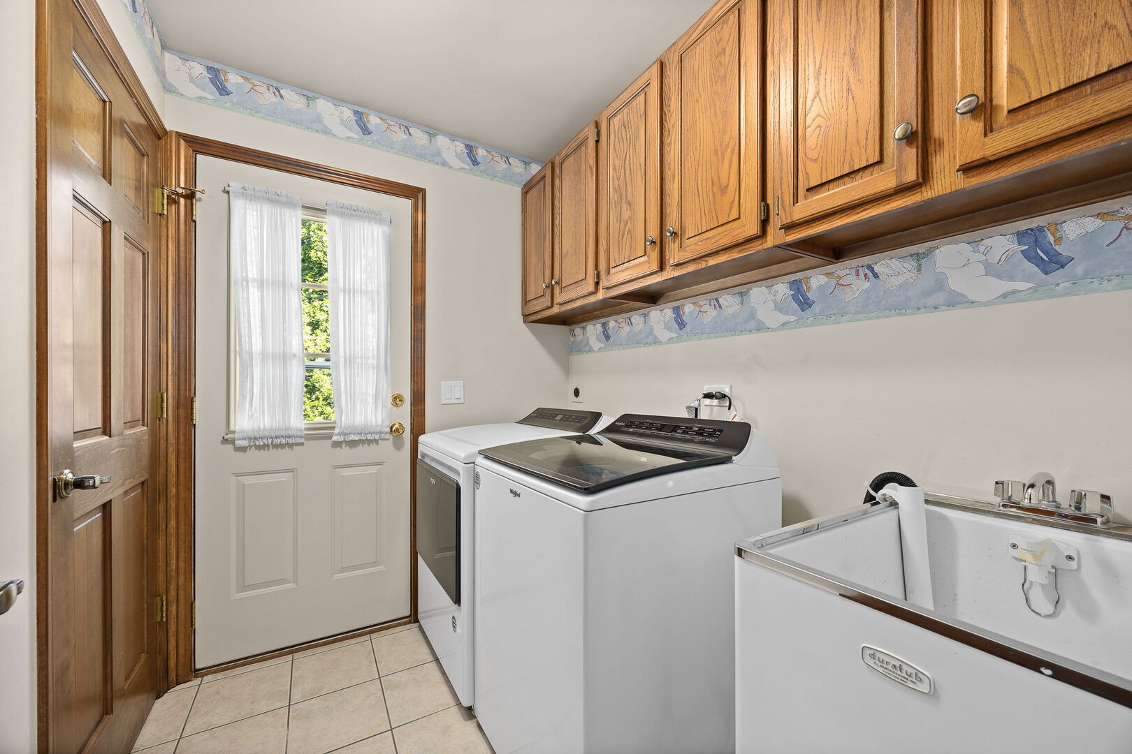 943 W Bailey Road, Naperville, IL 60565