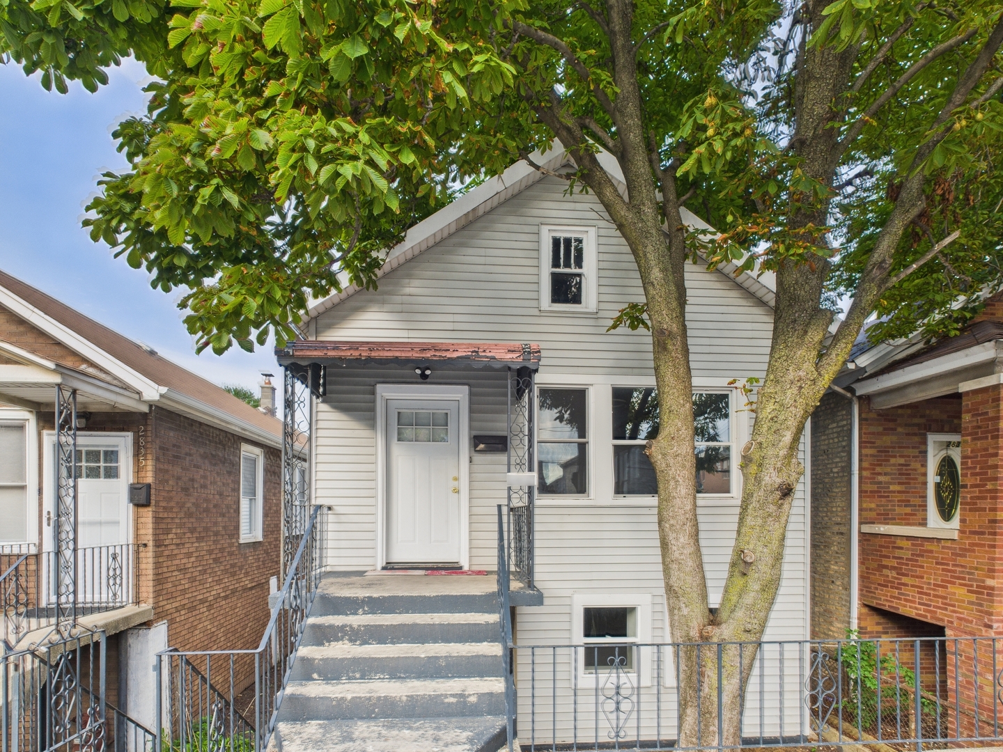 2837 S Farrell Street, Chicago, IL 60608