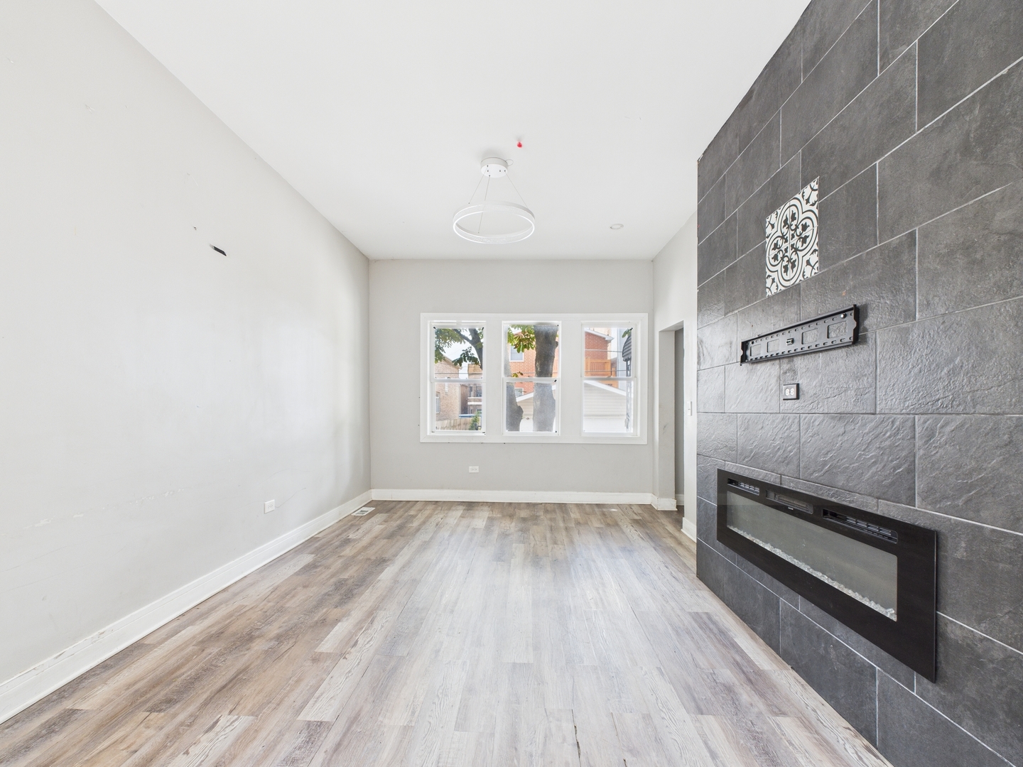 2837 S Farrell Street, Chicago, IL 60608