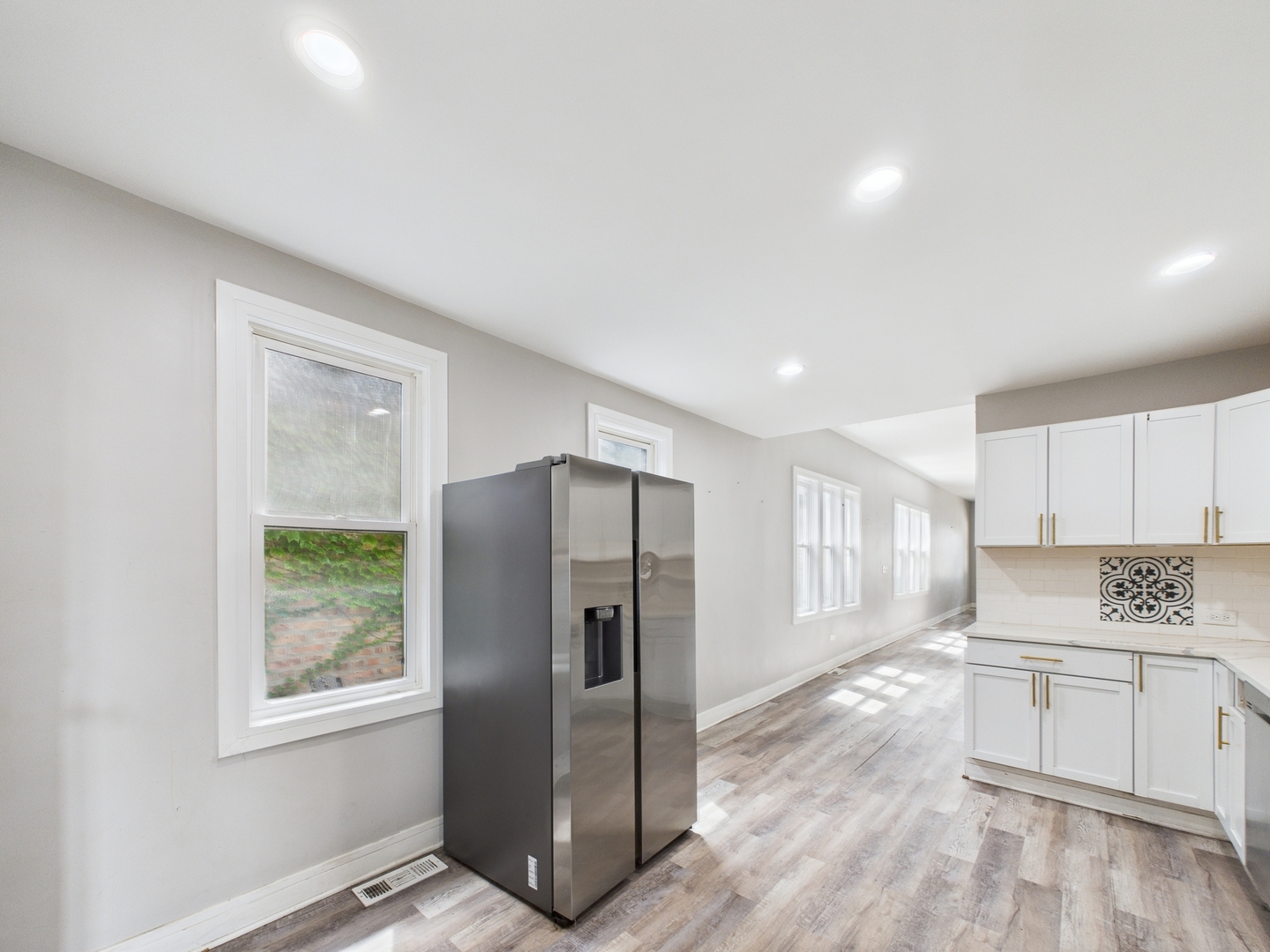 2837 S Farrell Street, Chicago, IL 60608