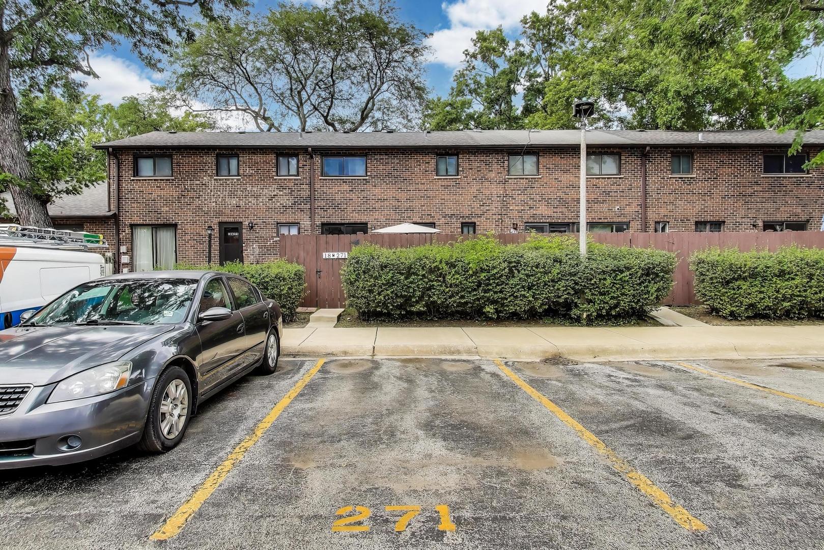 18W271 Kirkland Lane, Villa Park, IL 60181