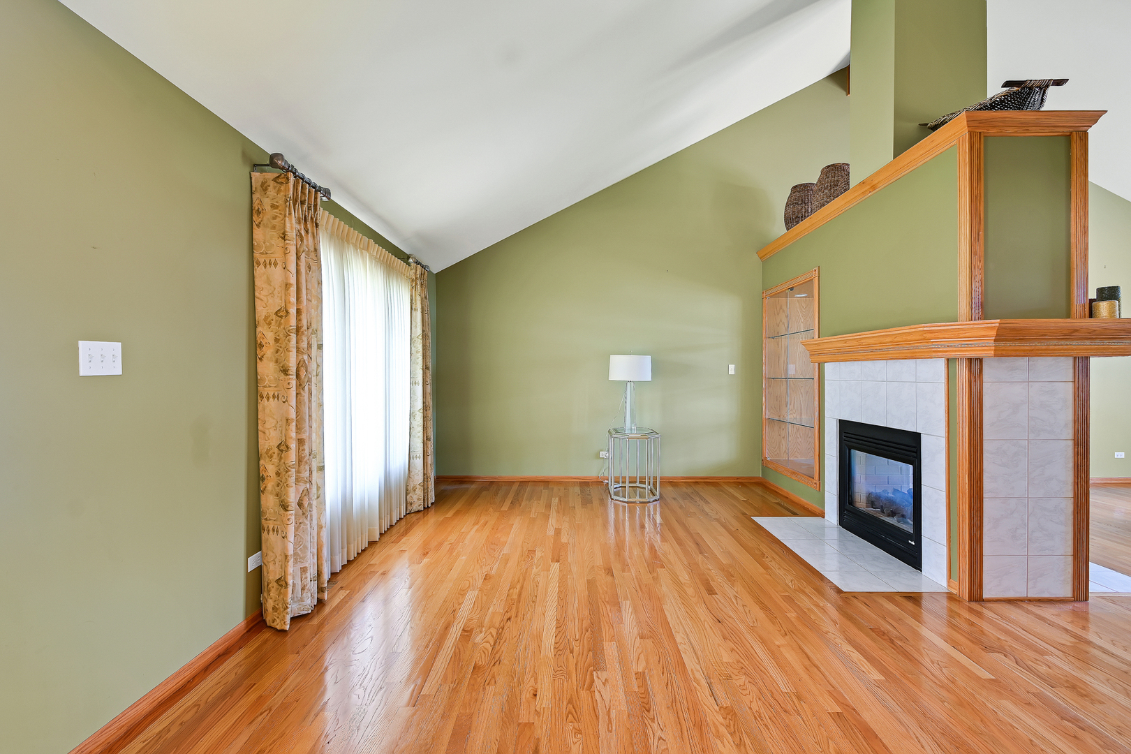 21222 Whitney Avenue, Matteson, IL 60443