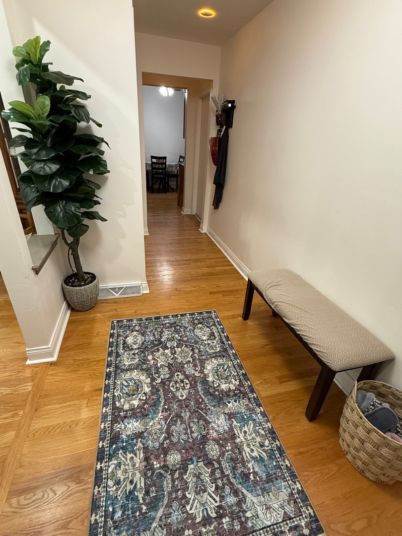 5530 W 91st Street, Oak Lawn, IL 60453
