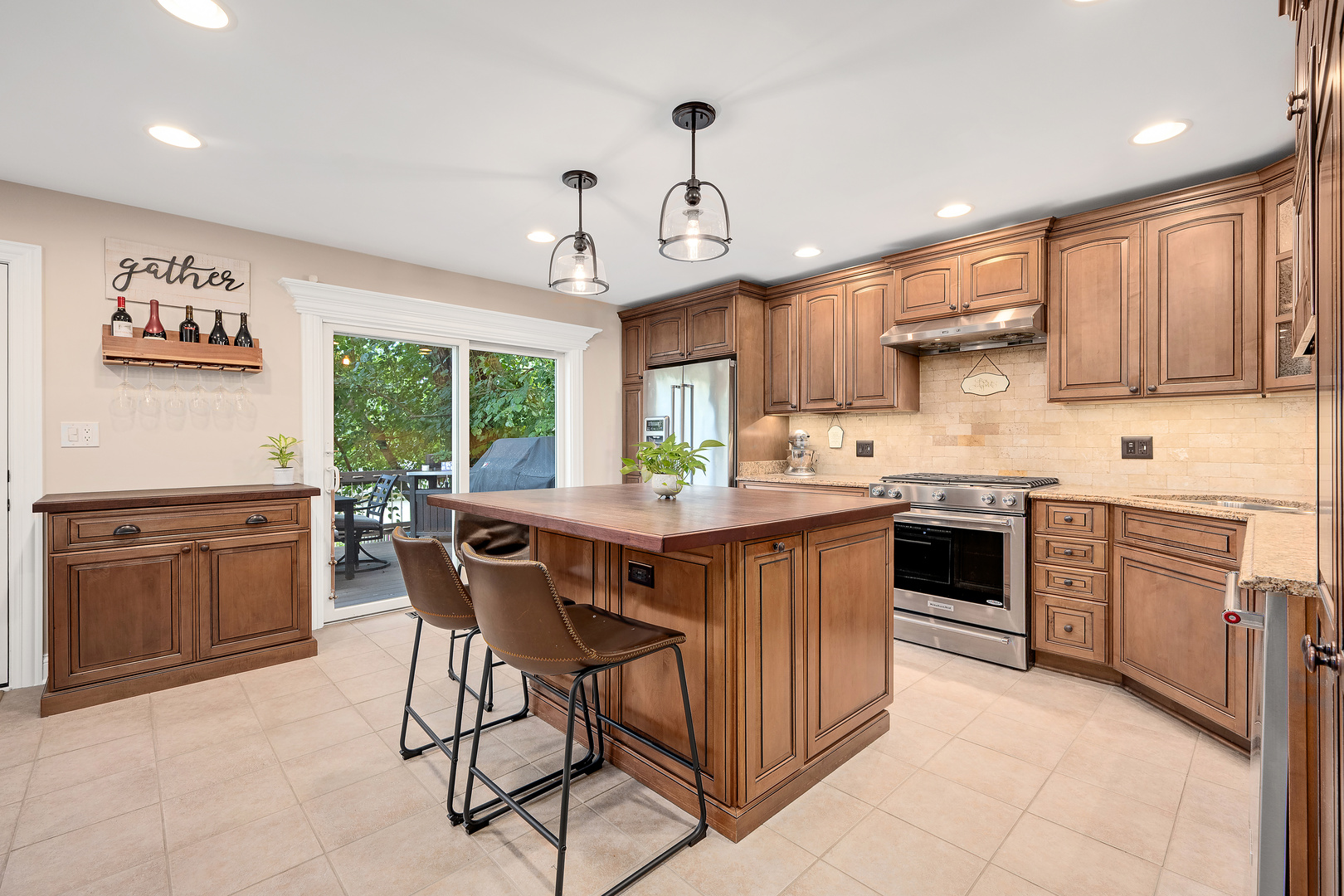 5313 Washington Street, Downers Grove, IL 60515