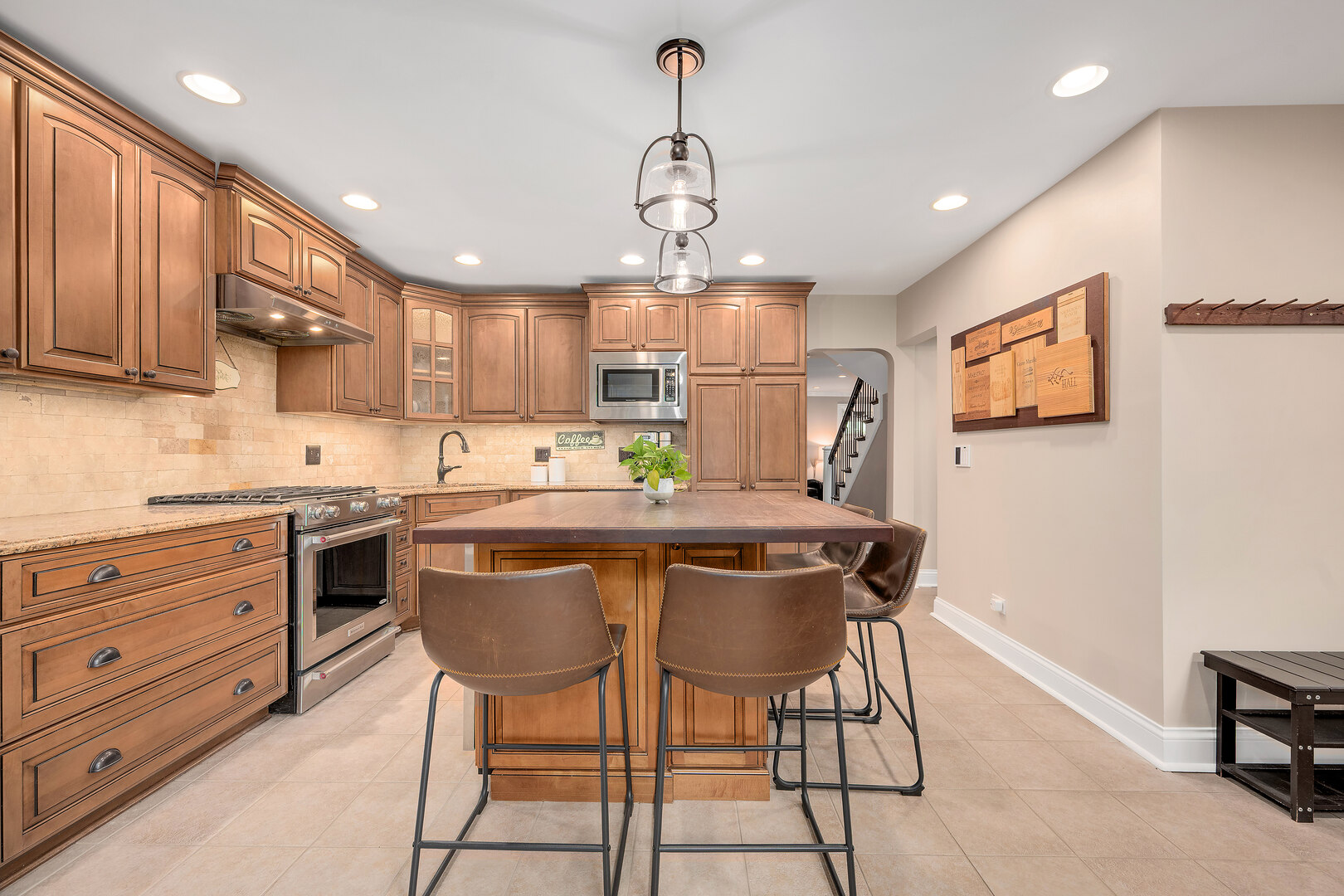 5313 Washington Street, Downers Grove, IL 60515