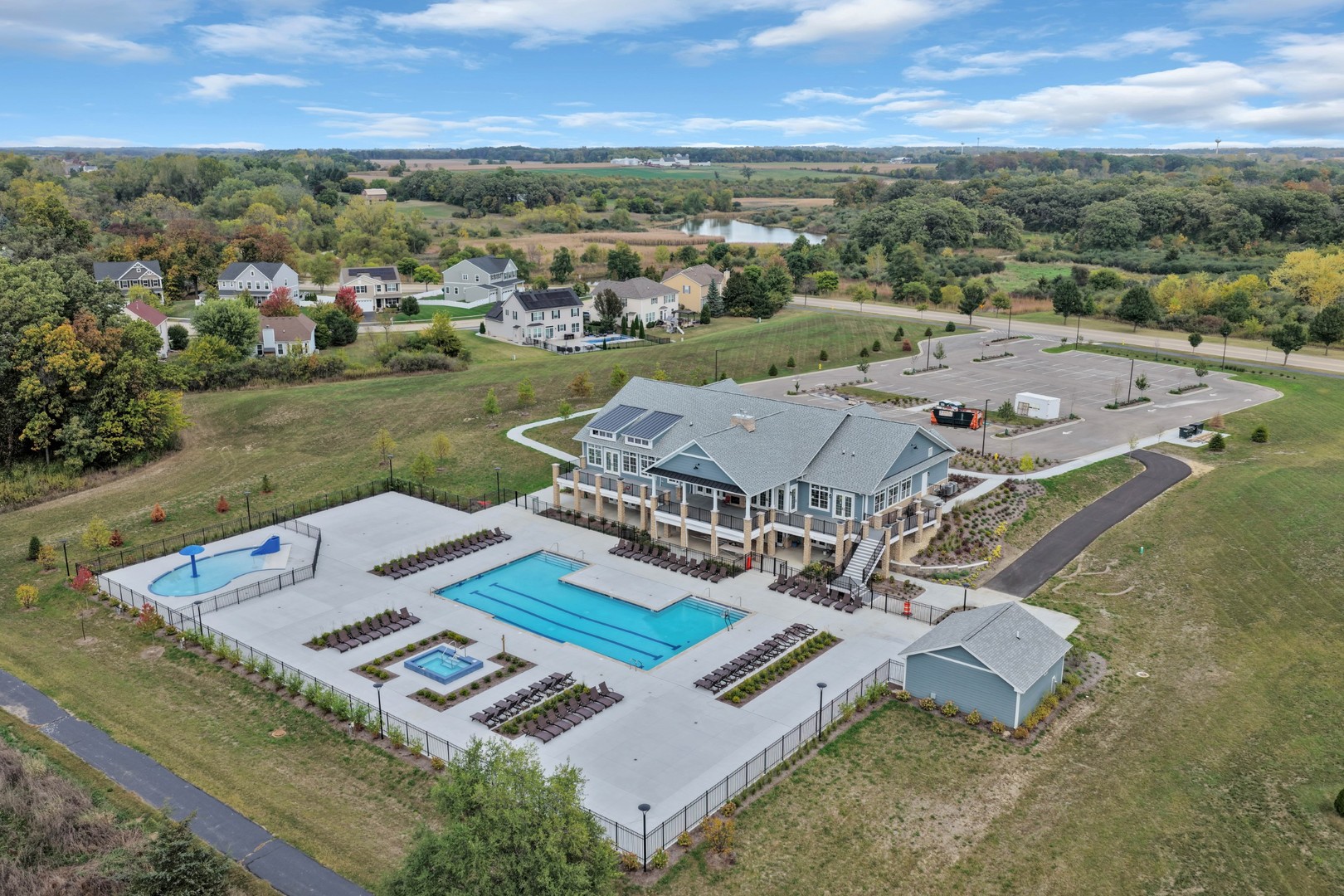 909 Forestview Way, Antioch, IL 60002