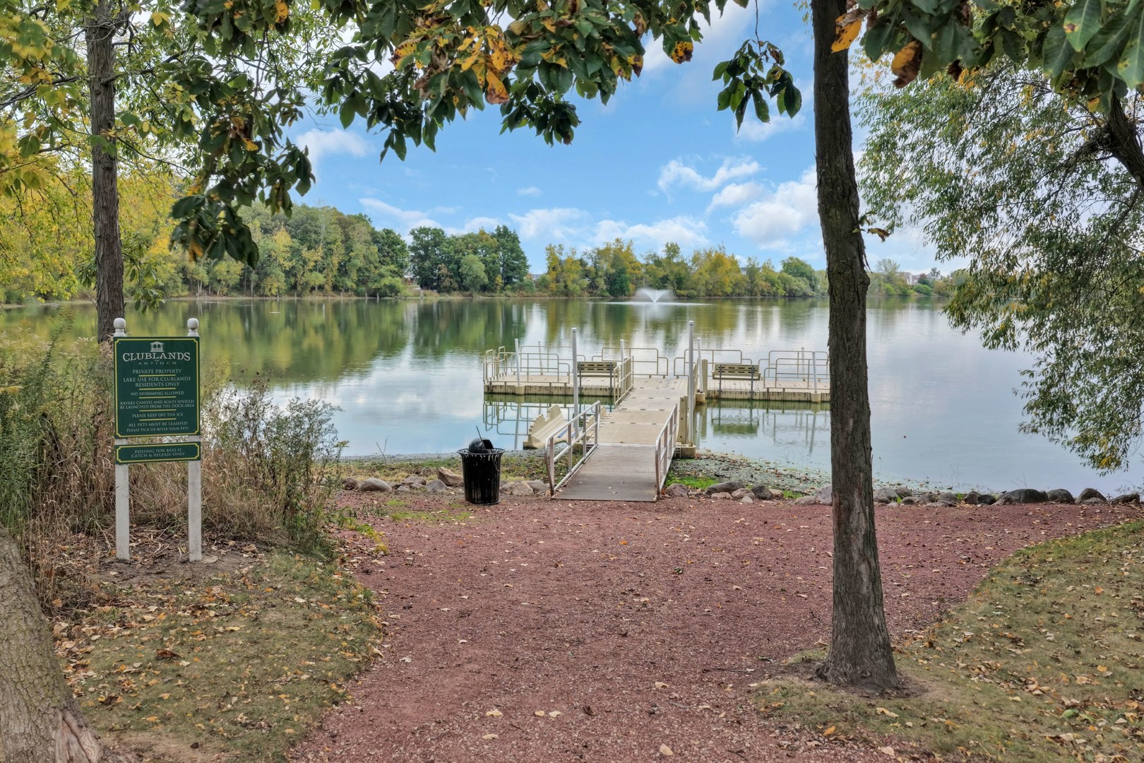 909 Forestview Way, Antioch, IL 60002