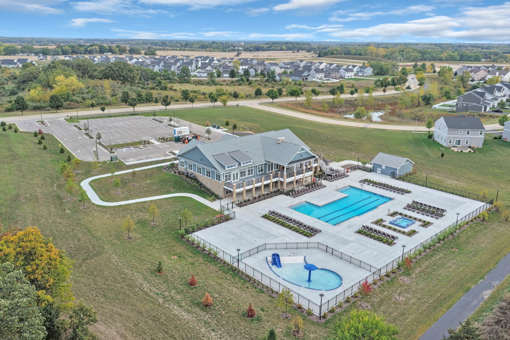 909 Forestview Way, Antioch, IL 60002