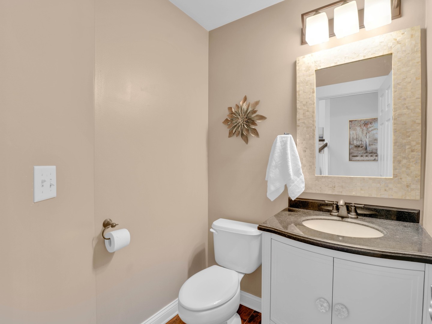 909 Forestview Way, Antioch, IL 60002