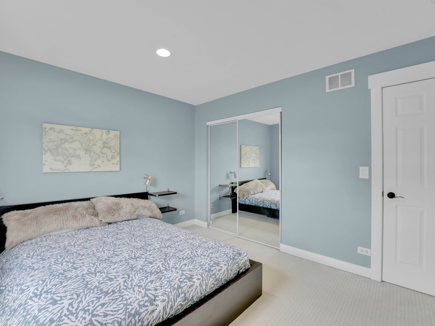 909 Forestview Way, Antioch, IL 60002