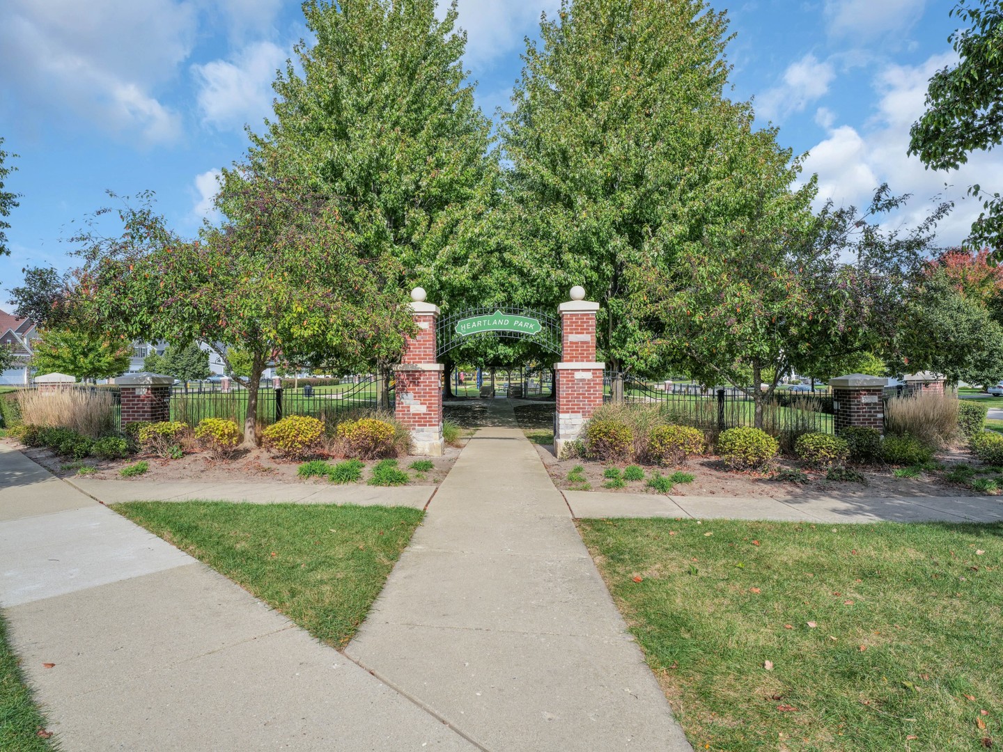 909 Forestview Way, Antioch, IL 60002