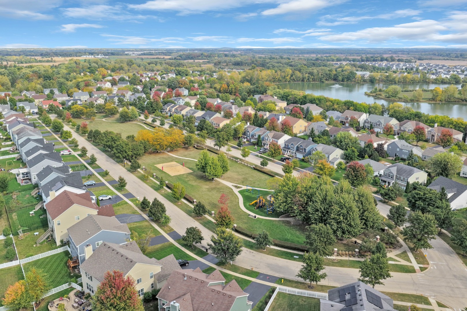 909 Forestview Way, Antioch, IL 60002