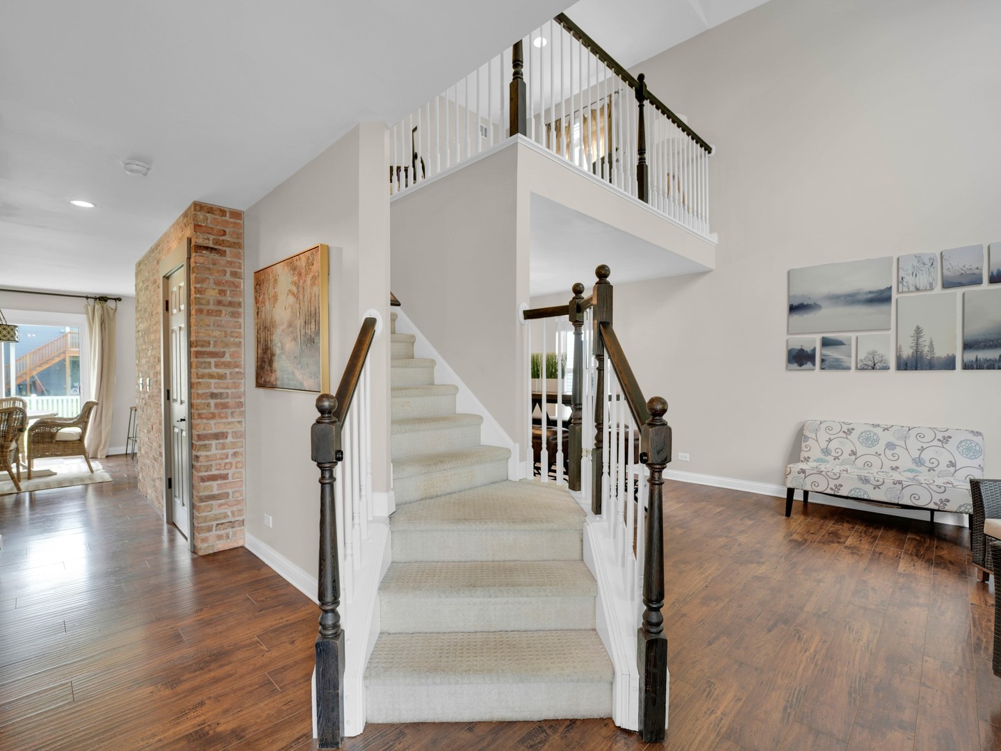 909 Forestview Way, Antioch, IL 60002