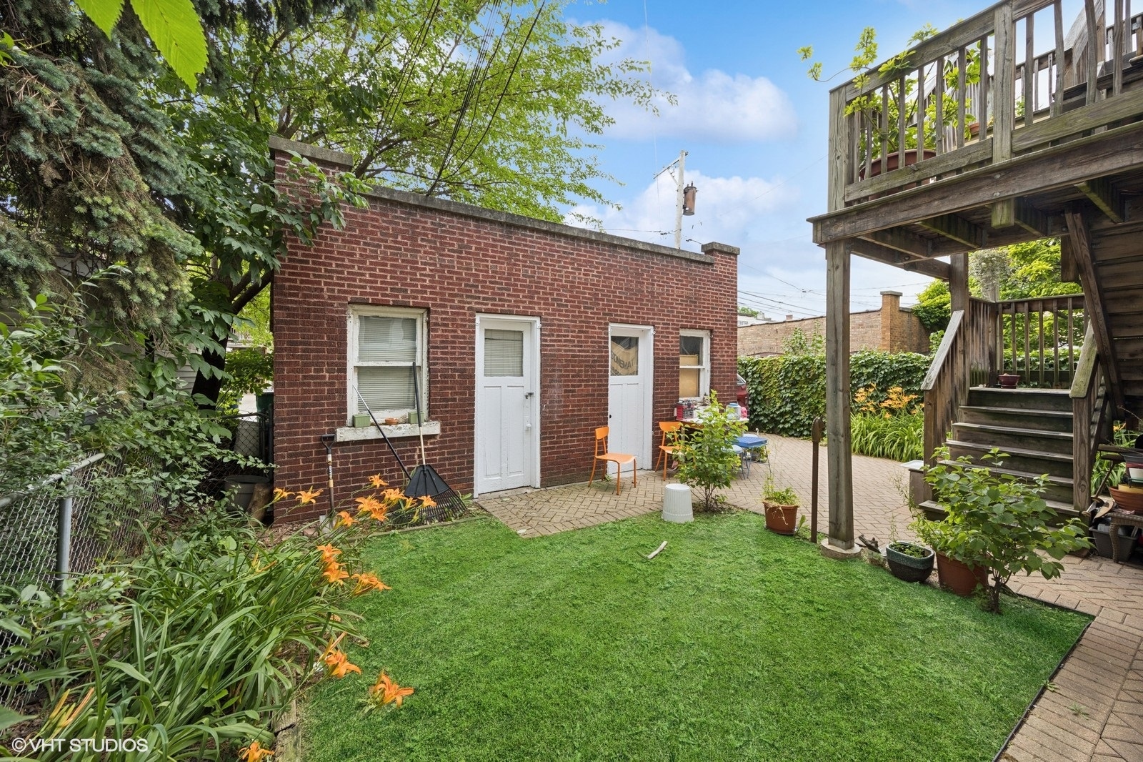 537 S Cuyler Avenue, Oak Park, IL 60304