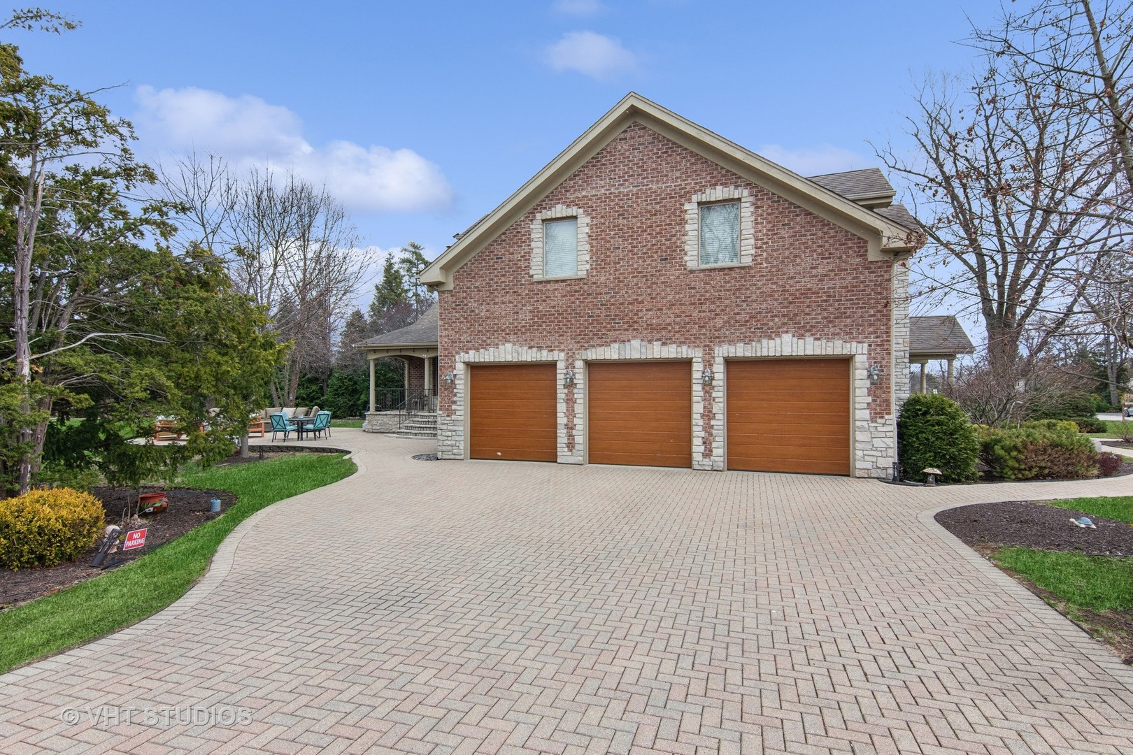 300 E Marion Avenue, Prospect Heights, IL 60070