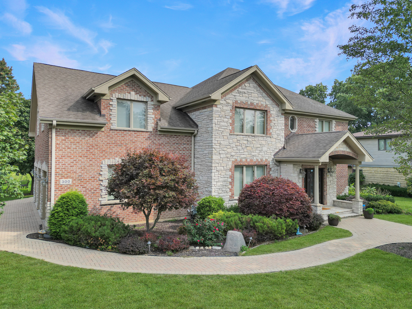 300 E Marion Avenue, Prospect Heights, IL 60070