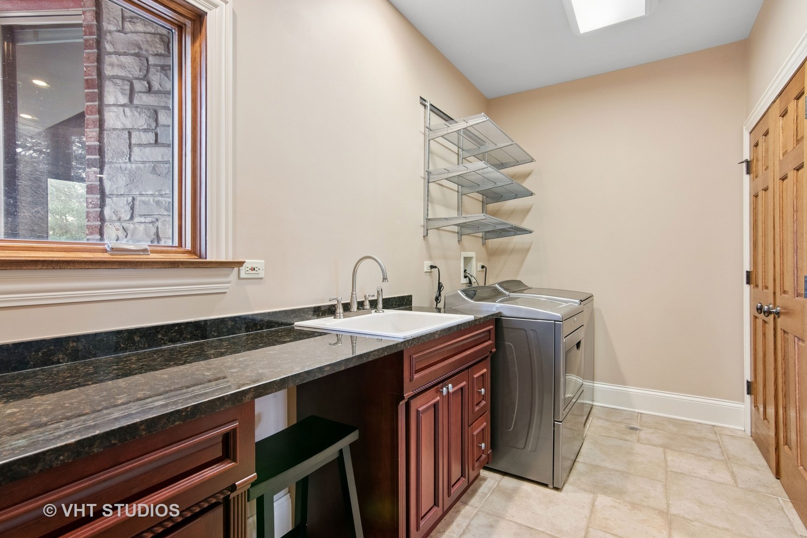 300 E Marion Avenue, Prospect Heights, IL 60070