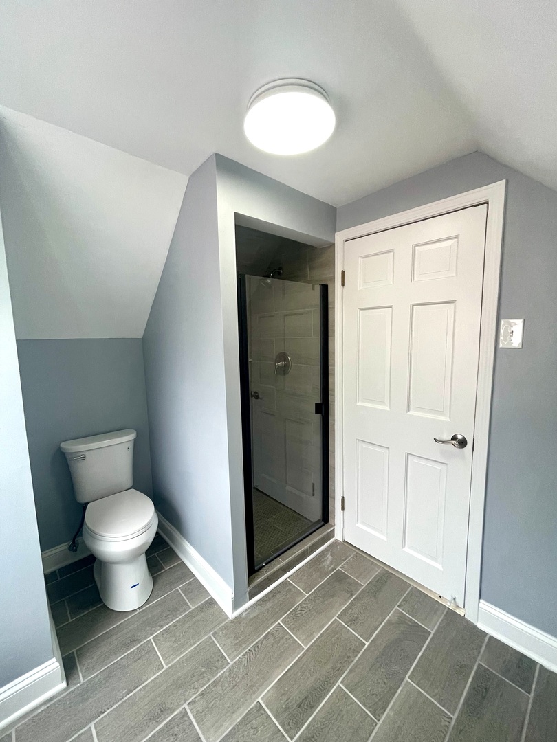 2103 S 20th Avenue, Broadview, IL 60155