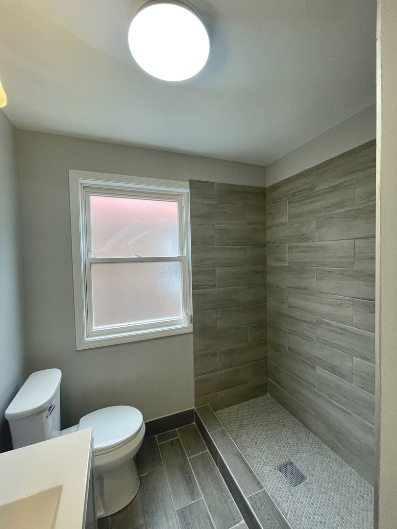 2103 S 20th Avenue, Broadview, IL 60155