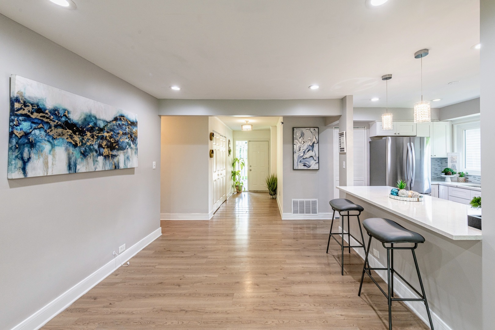 425 Lakewood Boulevard, Park Forest, IL 60466