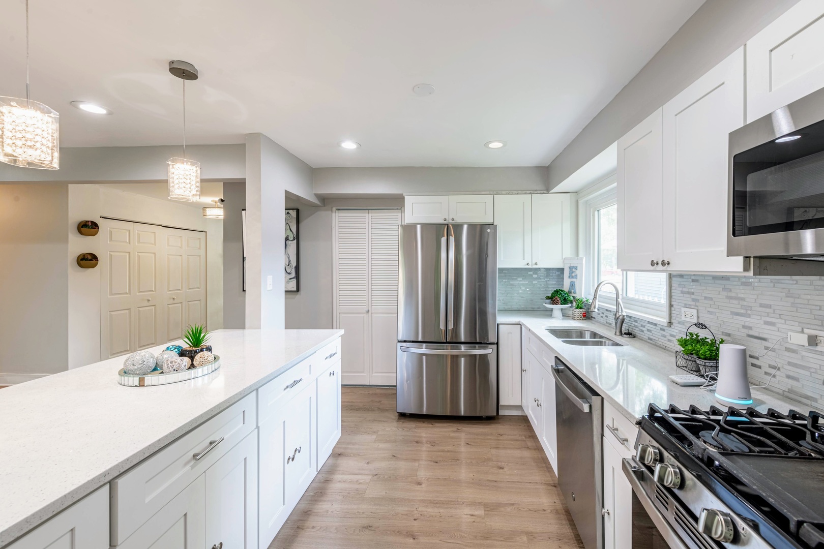 425 Lakewood Boulevard, Park Forest, IL 60466