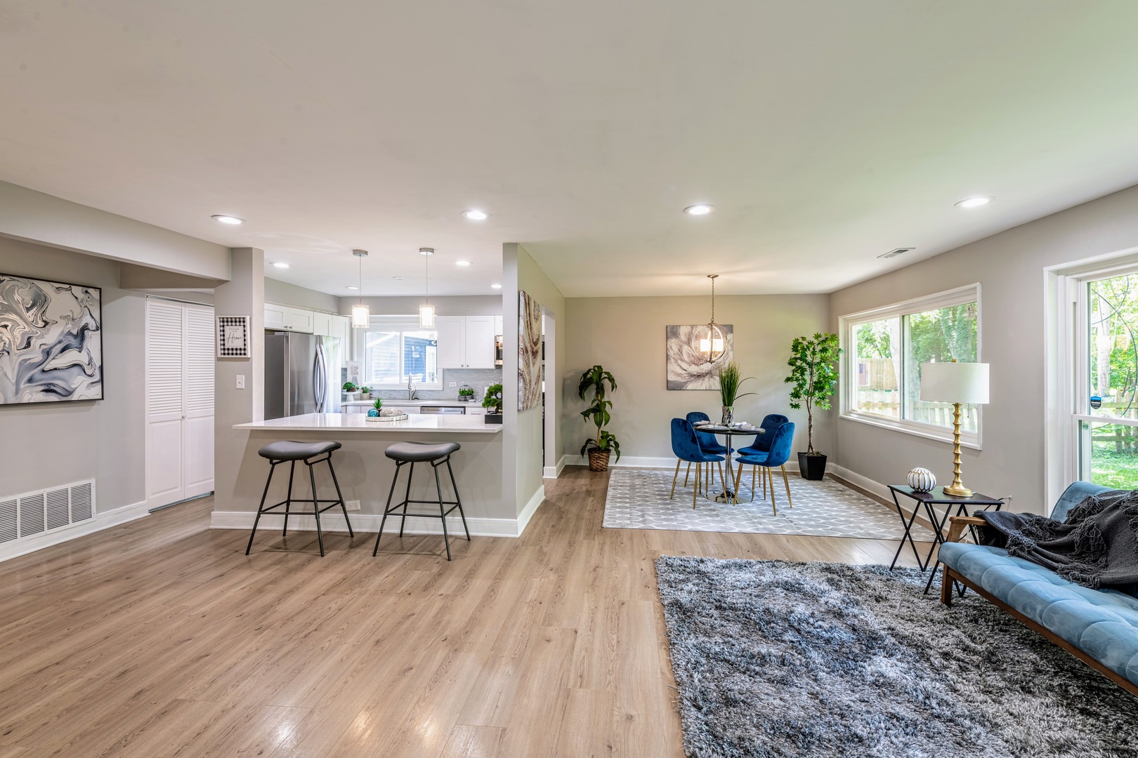 425 Lakewood Boulevard, Park Forest, IL 60466