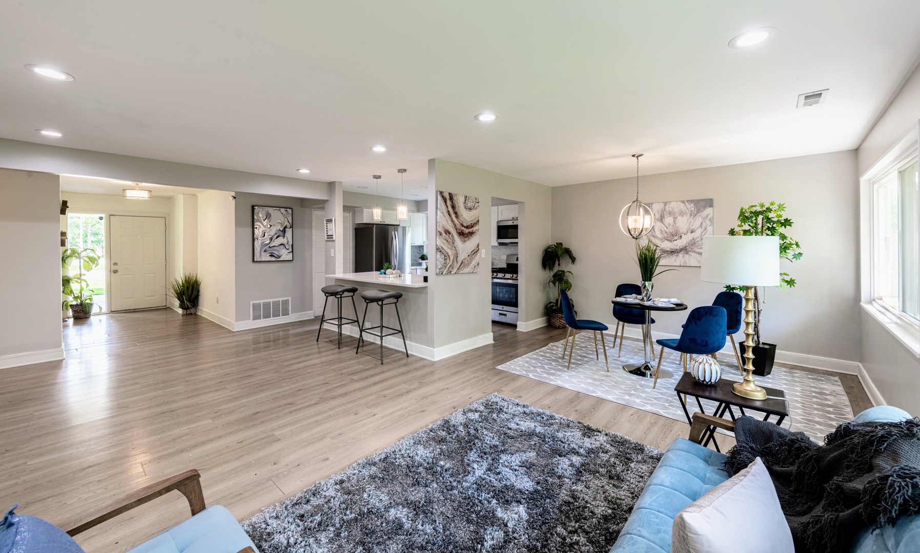 425 Lakewood Boulevard, Park Forest, IL 60466