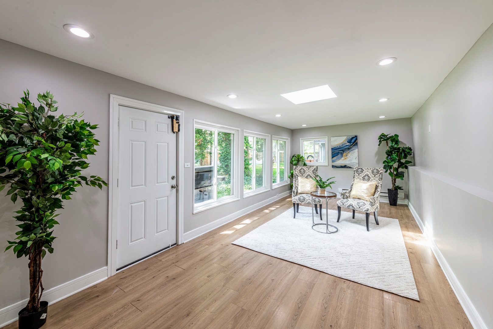 425 Lakewood Boulevard, Park Forest, IL 60466