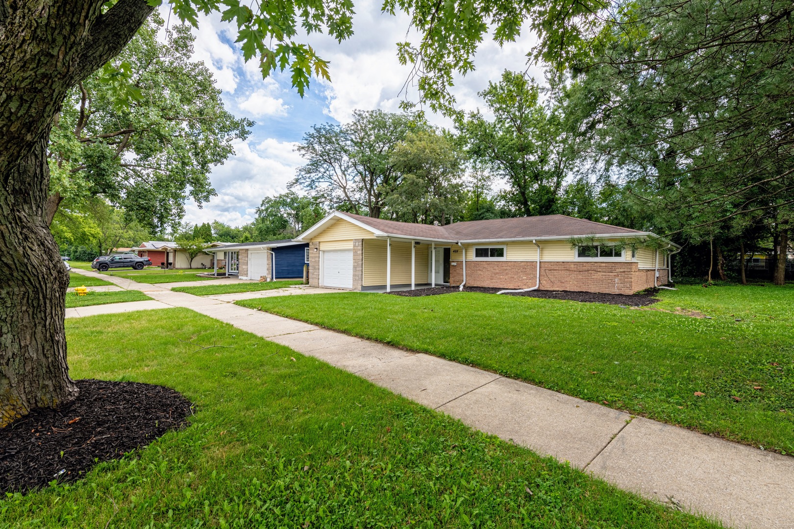 425 Lakewood Boulevard, Park Forest, IL 60466
