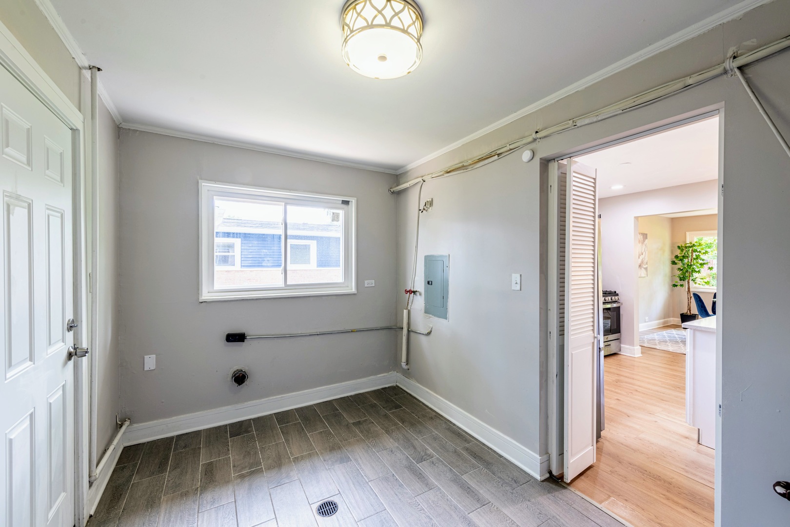 425 Lakewood Boulevard, Park Forest, IL 60466