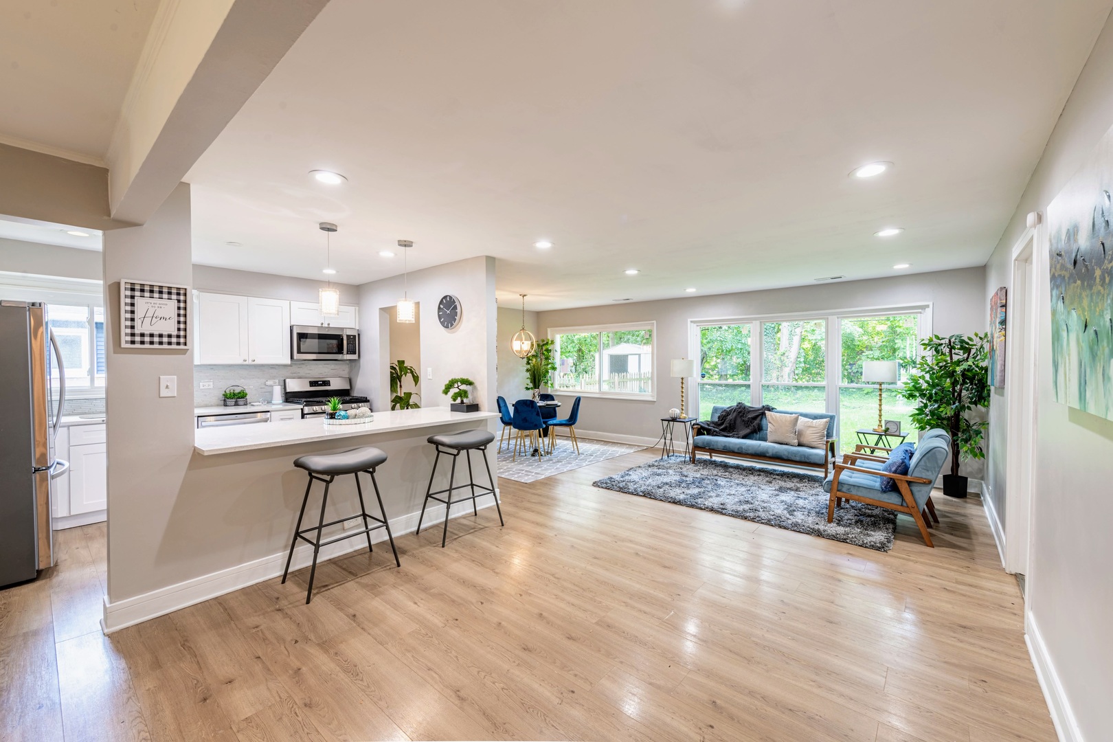 425 Lakewood Boulevard, Park Forest, IL 60466