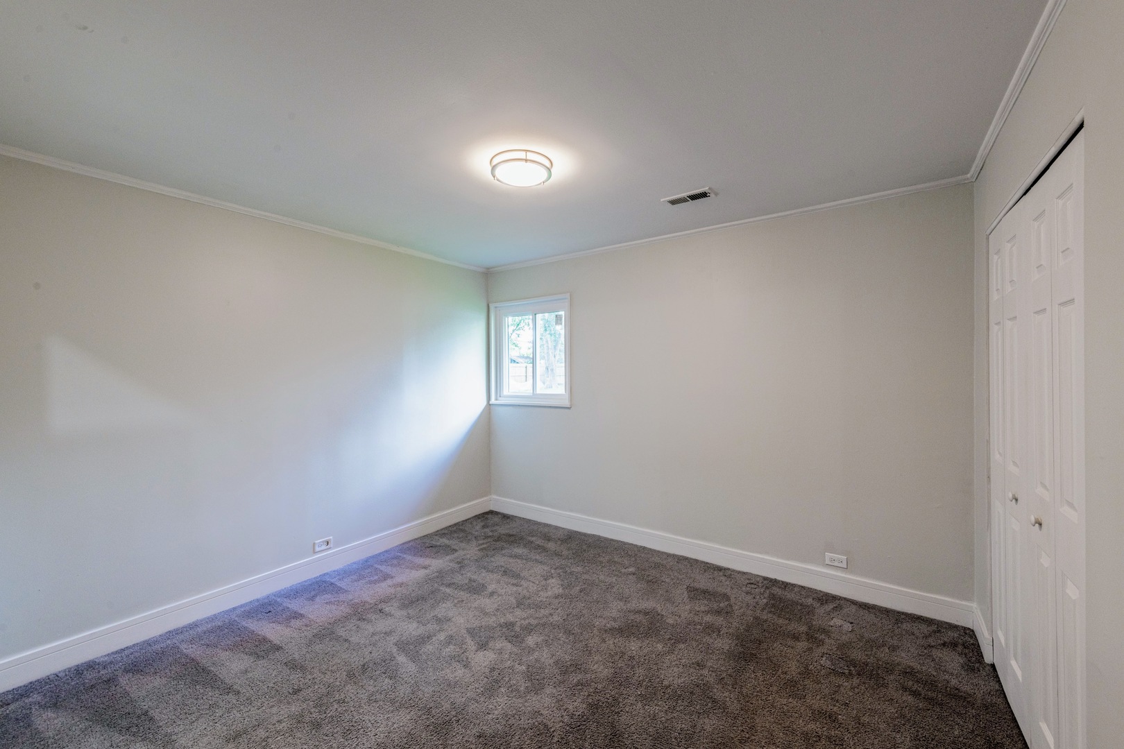 425 Lakewood Boulevard, Park Forest, IL 60466