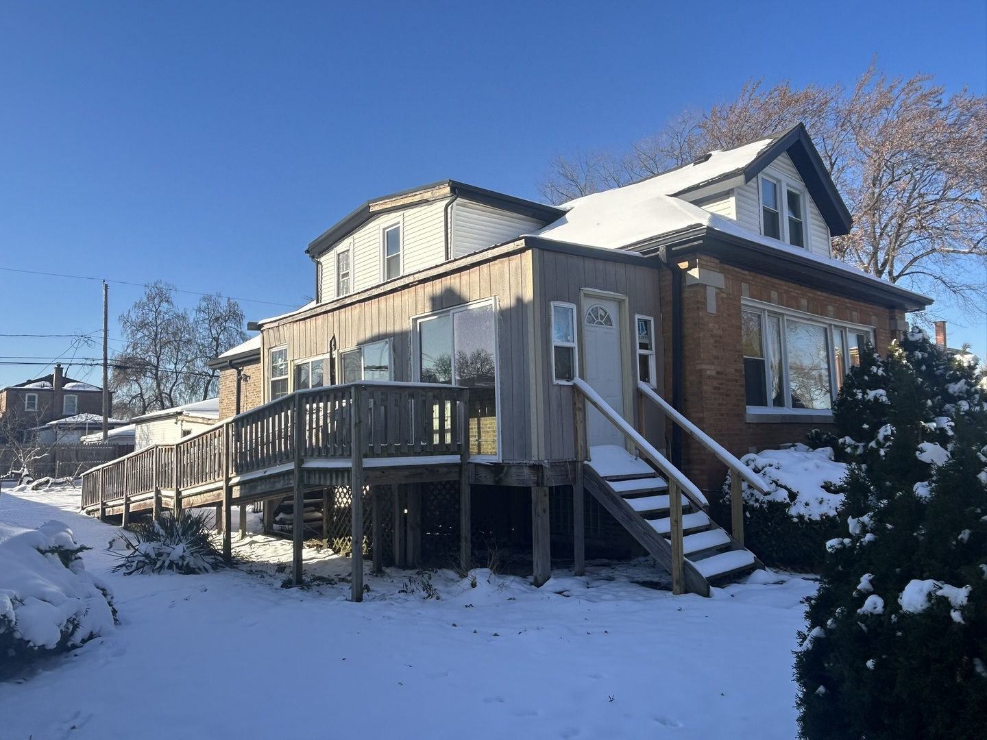 9300 S Vernon Avenue, Chicago, IL 60619