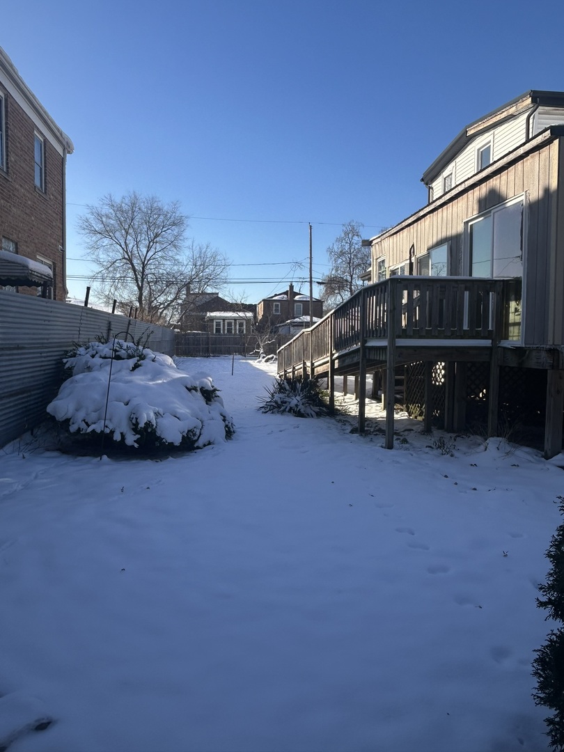 9300 S Vernon Avenue, Chicago, IL 60619