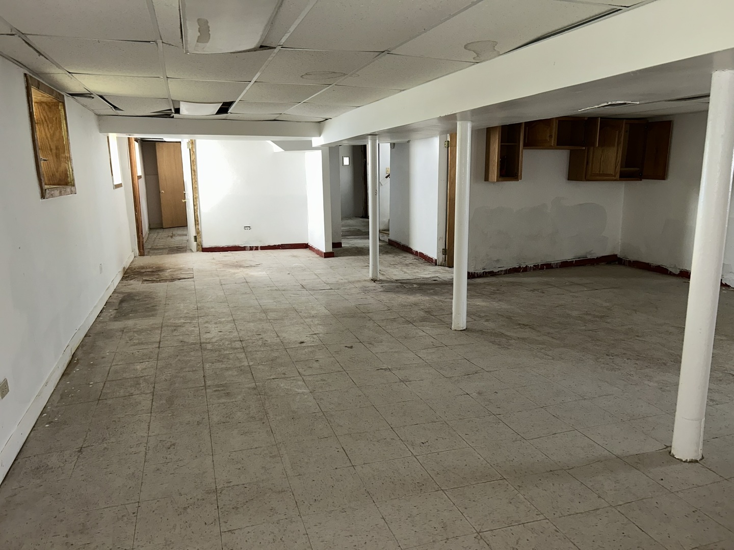 9300 S Vernon Avenue, Chicago, IL 60619