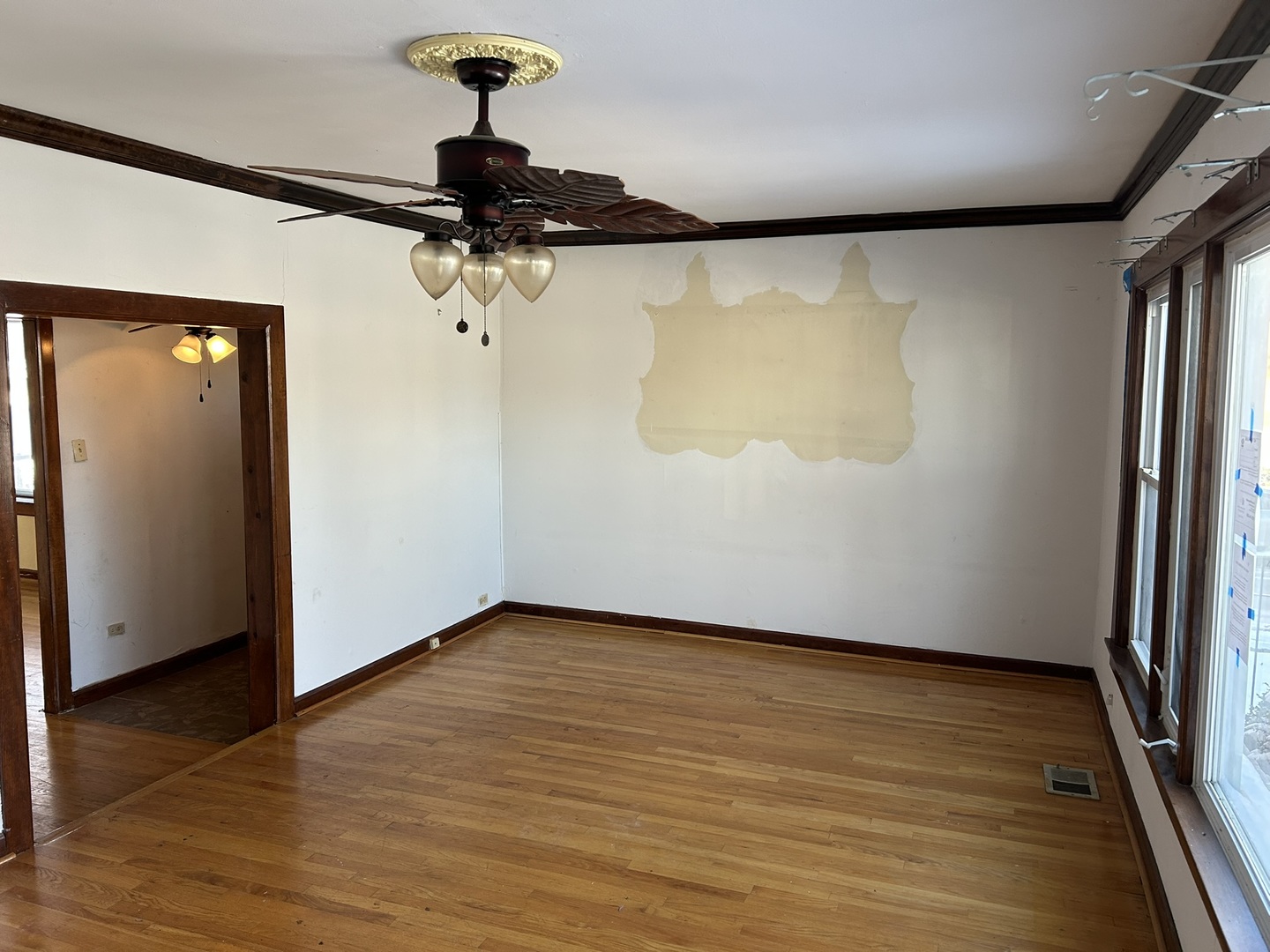 9300 S Vernon Avenue, Chicago, IL 60619