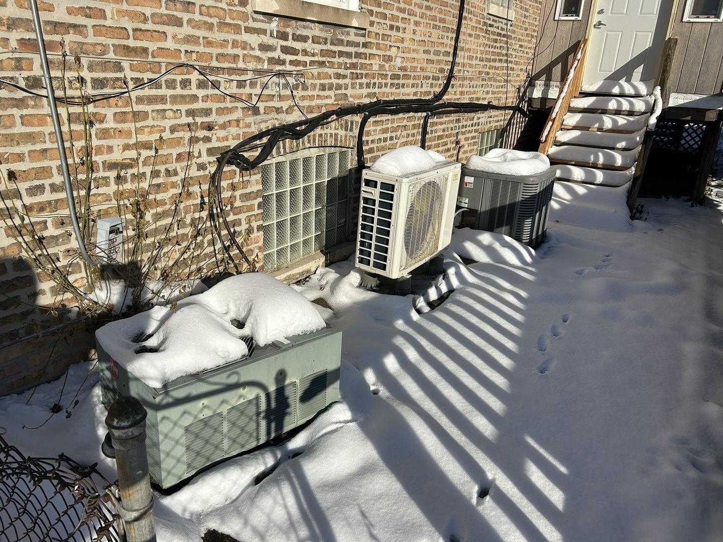 9300 S Vernon Avenue, Chicago, IL 60619