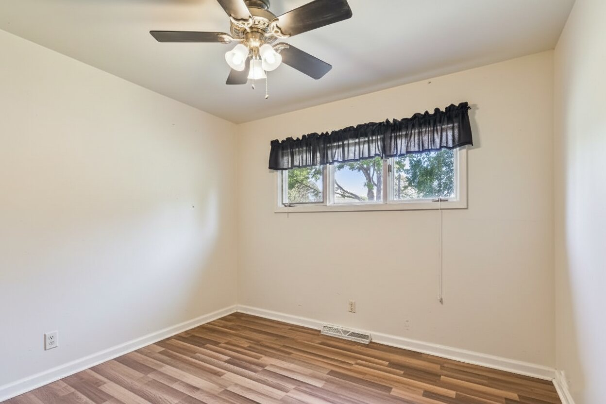 434 N Lincoln Avenue, Villa Park, IL 60181