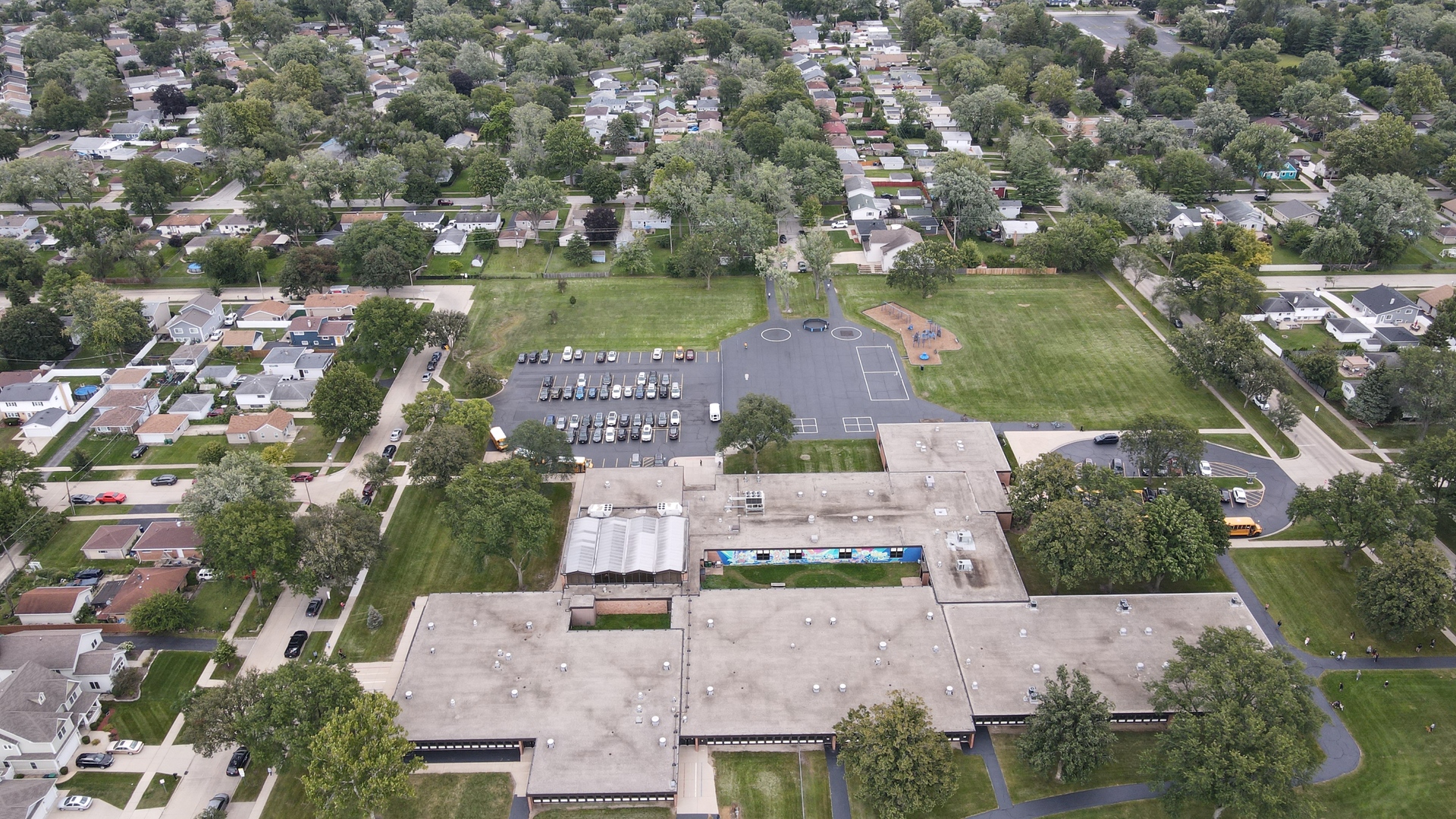 434 N Lincoln Avenue, Villa Park, IL 60181