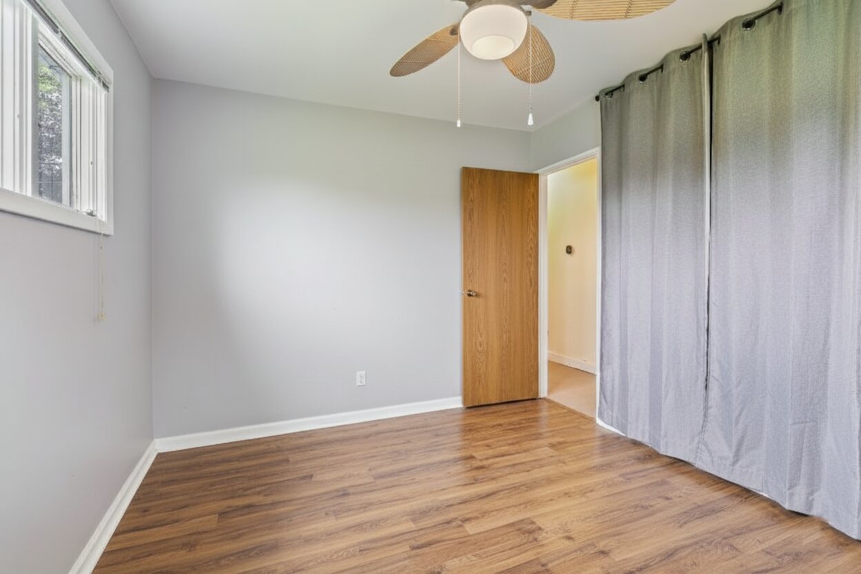 434 N Lincoln Avenue, Villa Park, IL 60181
