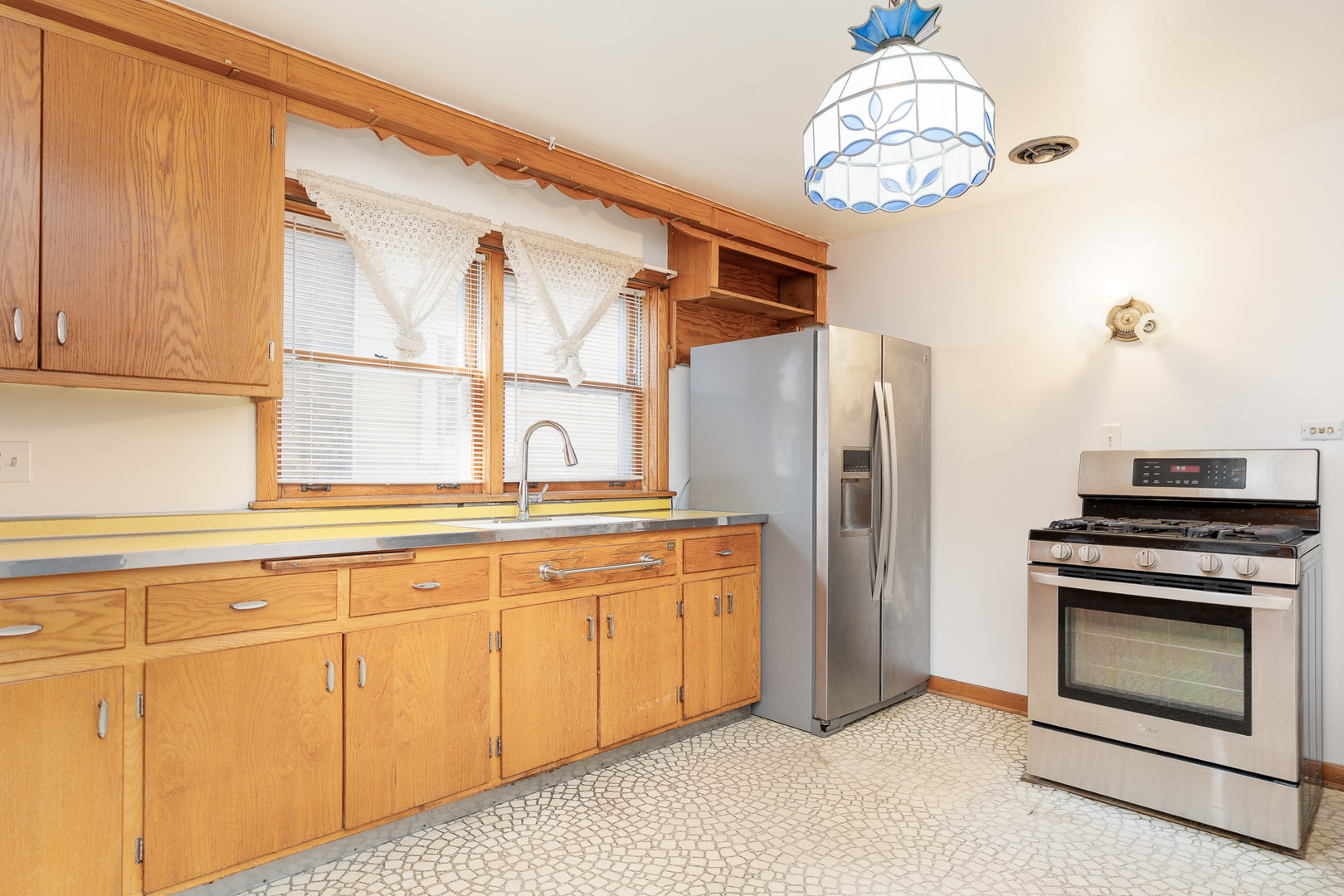 6416 S Karlov Avenue, Chicago, IL 60629
