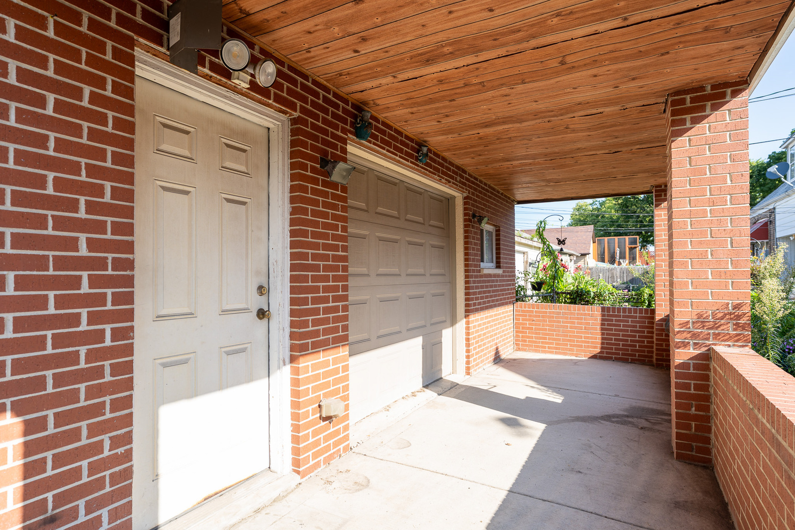 6416 S Karlov Avenue, Chicago, IL 60629