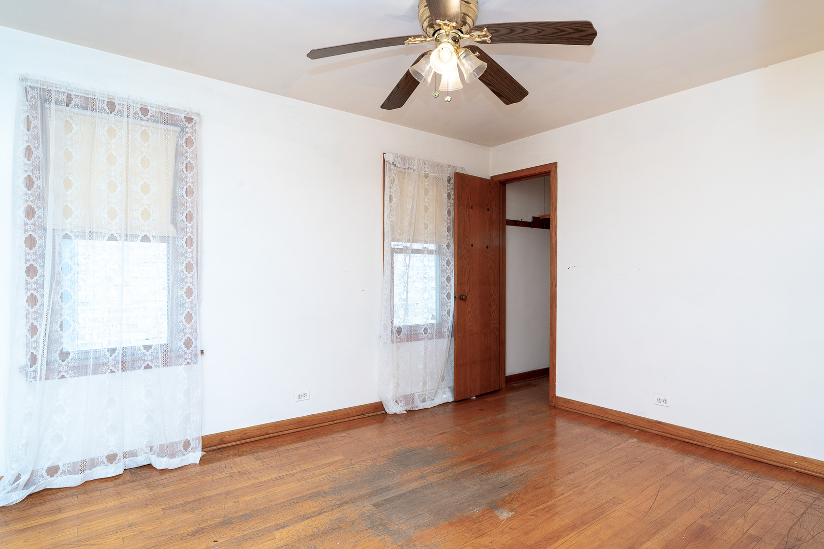 6416 S Karlov Avenue, Chicago, IL 60629